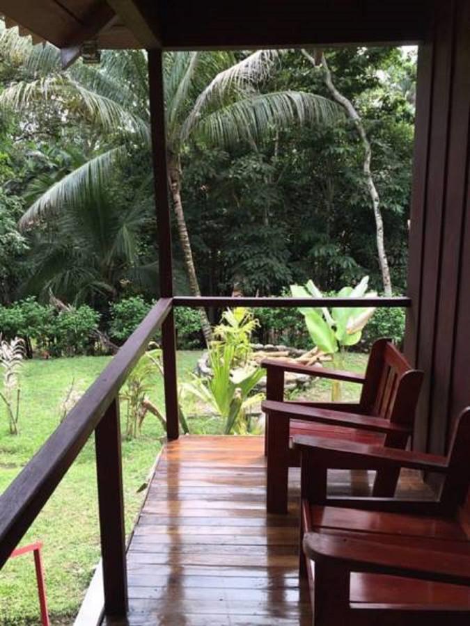 Manuel Antonio Hostel Resort Exterior foto